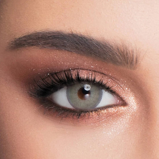 عدسات زينة ملونة من لومينوس أخضر دازلنق Dazzling Green